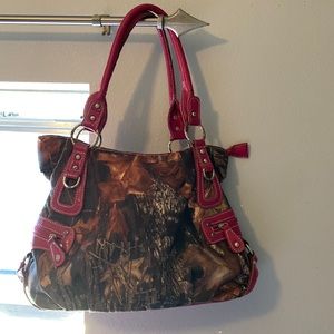 Camo purse